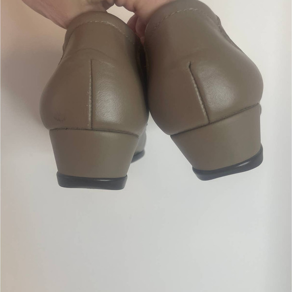 SAS Easier Leather Comfort Slip On Wedge Loafer Womens SZ 8.5 NARROW - Picture 10 of 13